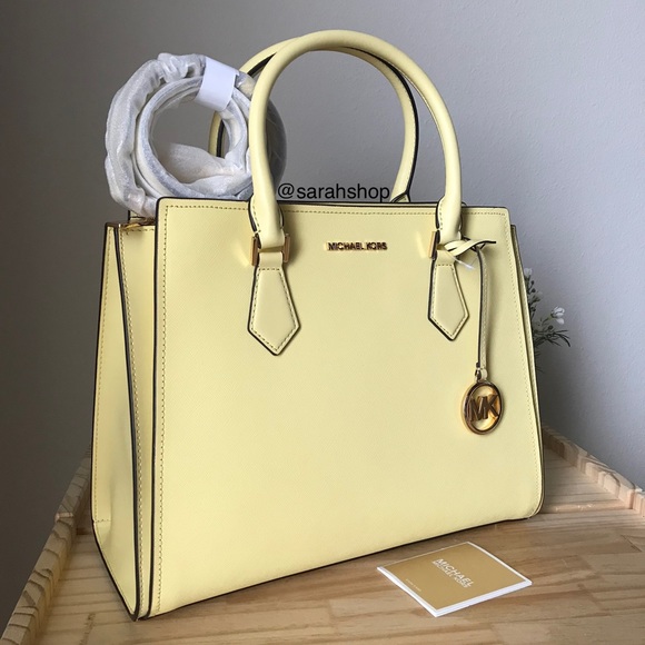 🌼Michael Kors Set - Picture 12 of 16